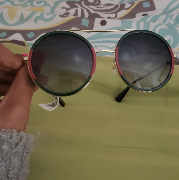 Sold - Picture 3 of 4